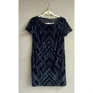 White House Black Market Black Geometric Burnout Velvet Shift Dress Size S